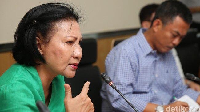 Ratna Sarumpaet: Staf Anies Tak Tekan Petugas Dishub, Cuma Tanya
