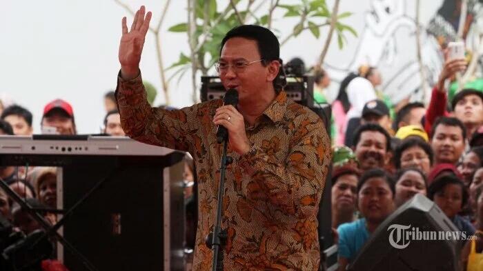 Kenangan Ayu Saat Ahok Melantunkan Lagu Iwan Fals Berjudul 'Ibu'