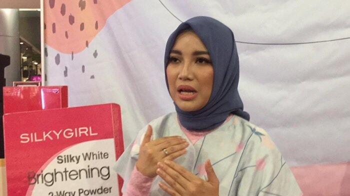 Chacha Frederica Tak Pikirkan Masa Lalunya Sebelum Berhijab