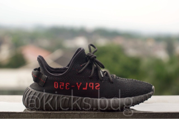 DICARI DISTRIBUTOR / GROSIR- Jual sepatu yeezy boost 350 V2 PREMIUM