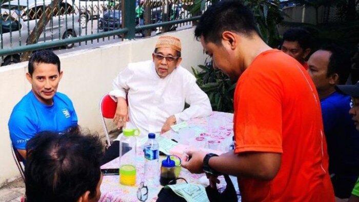 Sandiaga Uno dan Alex Asmasoebrata Gelar Sholat Subuh Berjamaah