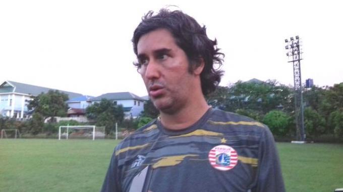 Kalah Telak di Laga Awal, Teco Yakin Persija Taklukkan JDT di SUGBK Karena Hal Ini