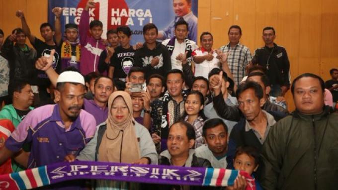 Berkunjung Ke Kediri, Menpora Doakan Persik Kembali Berlaga di Liga 1 Indonesia