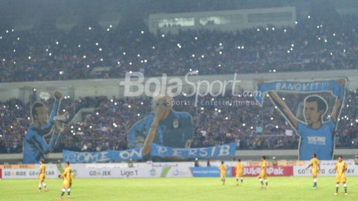 Aksi Bobotoh Bikin Mario Gomez Terpana Saat Persib Raih Kemenangan Perdana