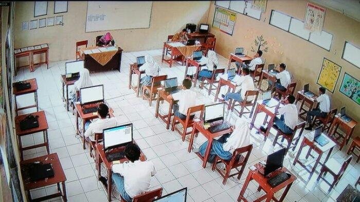 Kurang Sarana, Pelaksanaan UNBK 13 SMA di Kedu Terpaksa Menumpang Sekolah Lain