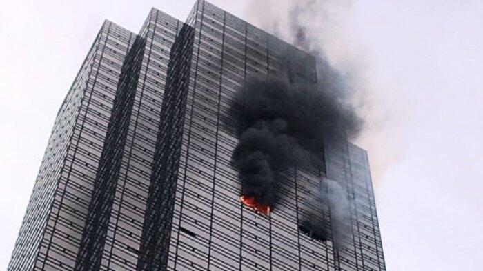 Trump Tower di New York Terbakar, Satu Tewas