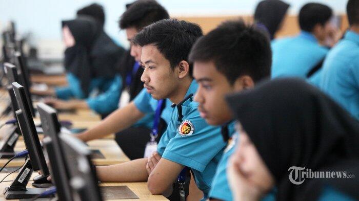 Dipantau Irjen Kemendikbud, UNBK SMA Hari Pertama Lancar
