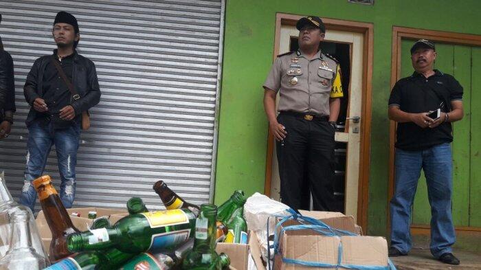 Selain di Cicalengka, Tiga Warga Bandung Juga Tewas Akibat Miras Oplosan