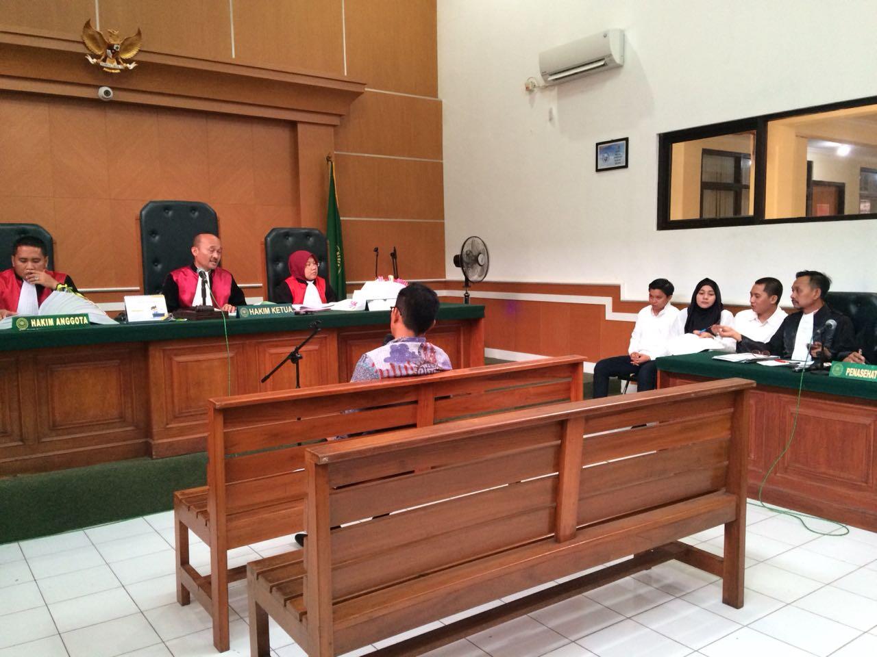 Sidang First Travel, Hakim Pertanyakan Pengawasan Kemenag