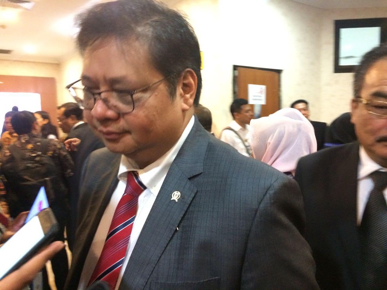 Airlangga Janji Gak Akan Baper Kalau Tidak Terpilih Cawapres Jokowi