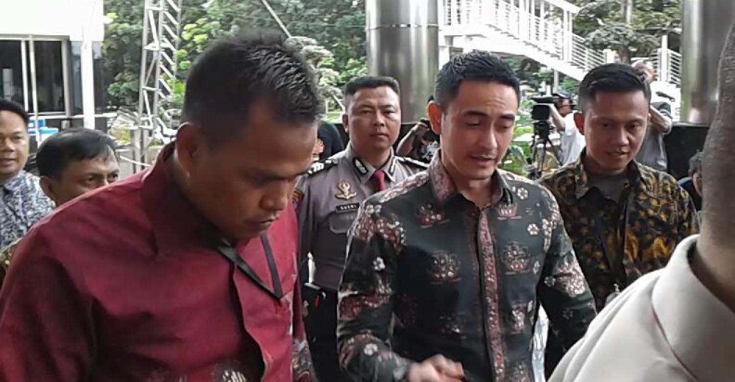 Gubernur Jambi Zumi Zola Ditahan KPK, Diduga Terima Suap Rp 6 Miliar