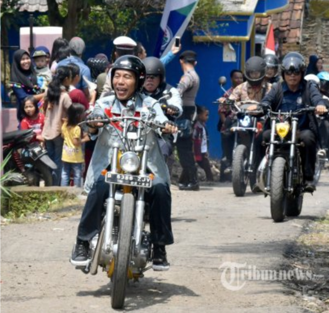 Motor Jokowi Panen Kritik Pedas Kok Enggak Ditilang Polisi KASKUS