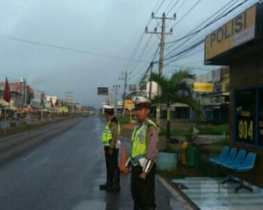Beri Pelayanan Masyarakat, Jajaran Sat Lantas Polres Banyuasin Giat Strong Poin Pagi