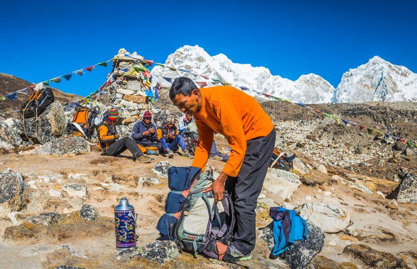 Suku Sherpa, Manusia Super Pemandu Gunung Everest