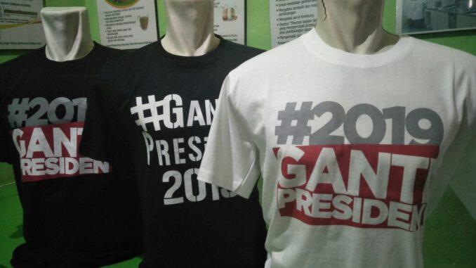 Laris Manis Kaos #2019GantiPresiden