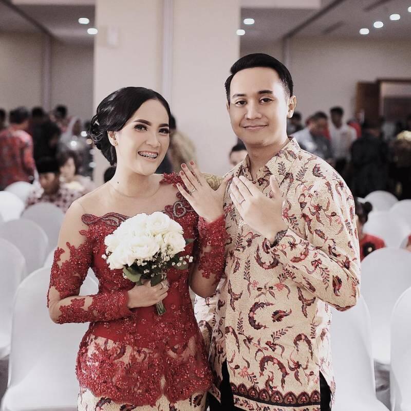 Wahai Para Calon Istri, 10 Inspirasi Kebaya Ini Bisa Ditiru Buat Lamaranmu Nanti!