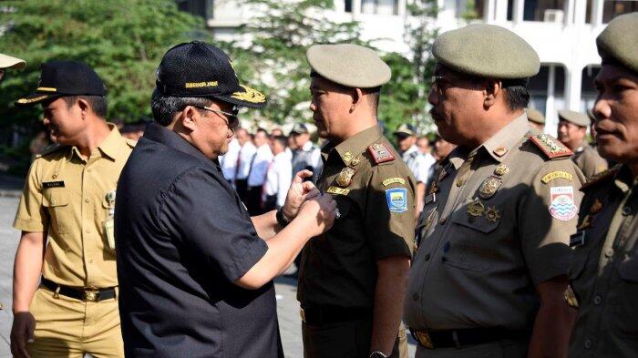 Operasi Praja Wibawa, Aher Minta Satpol PP Lakukan Lima Hal Ini