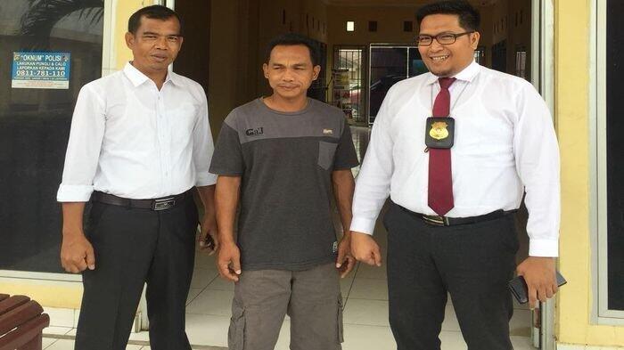 Biar Terlihat Keren, Kades Palsukan Ijazah