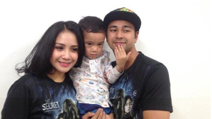 Raffi Ahmad Lihat Istrinya Kebingungan Tengah Malam, Ternyata Hantu