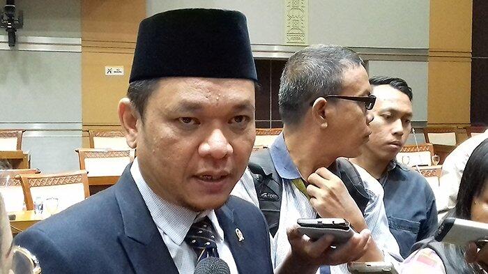 Ace Hasan Tanggapi Pernyataan Habiburokhman yang Sebut Jokowi 'Baper'
