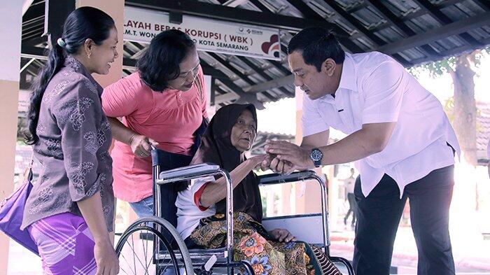 Ketika Pasien RSUD Berterima Kasih Kepada Walikota Hendi