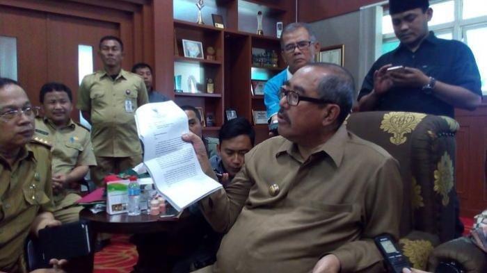 Sebelum Dikabarkan Kena OTT KPK, Bupati Bandung Barat Terkapar Masuk Rumah Sakit