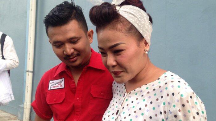 Chef Aiko dan Suami Tunda Malam Pertama, Ini Sebabnya