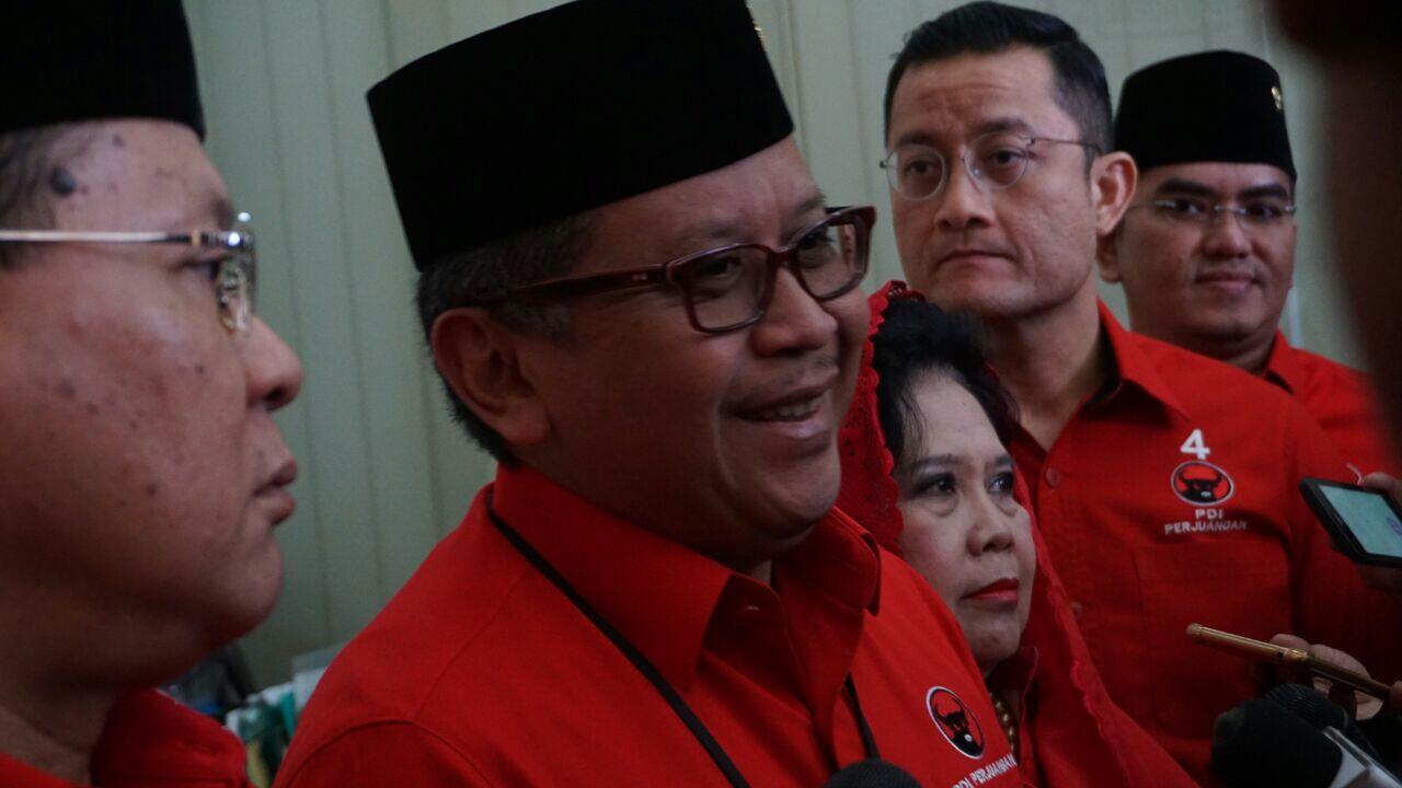 Sekjen PDIP: Gerakan #2019GantiPresiden Manuver Politik