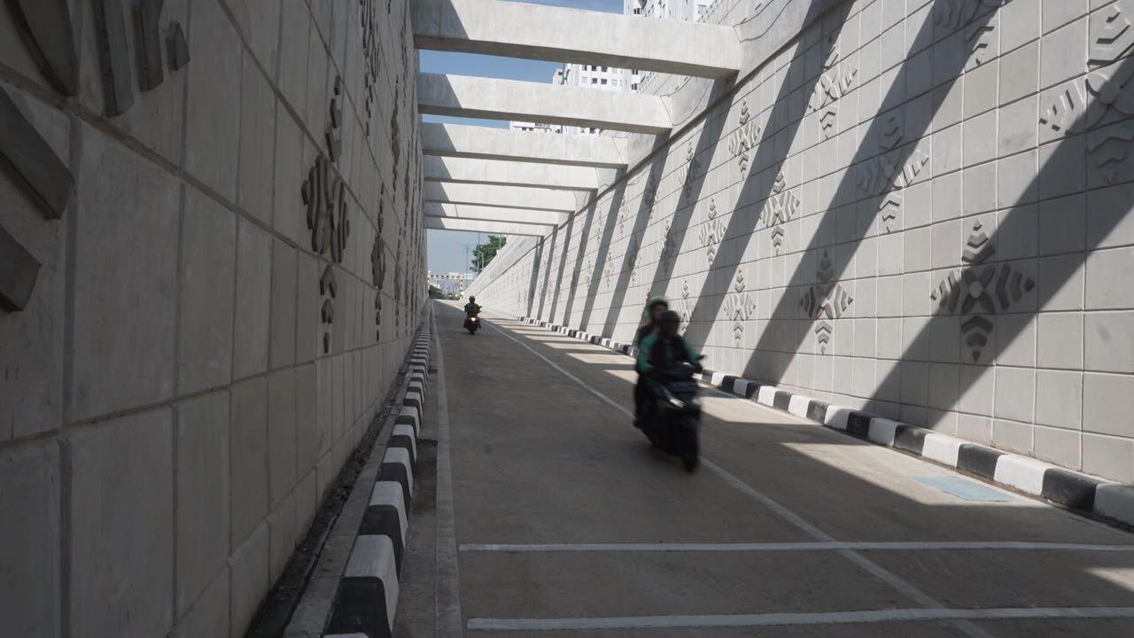 Underpass Matraman Macet karena Rambu Lalin Belum Rampung Dipasang