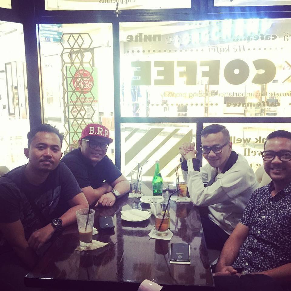 RIP Andika Kerispatih, Ini 10 Potret Terakhir Sang Bassist