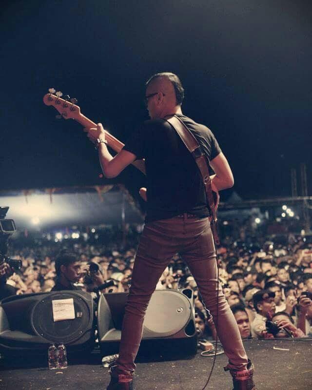RIP Andika Kerispatih, Ini 10 Potret Terakhir Sang Bassist