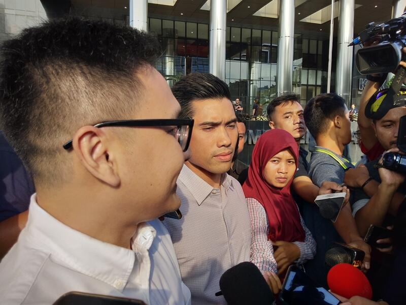 Suami Dian Sastro Bantah Pernah Mangkir dari Panggilan KPK