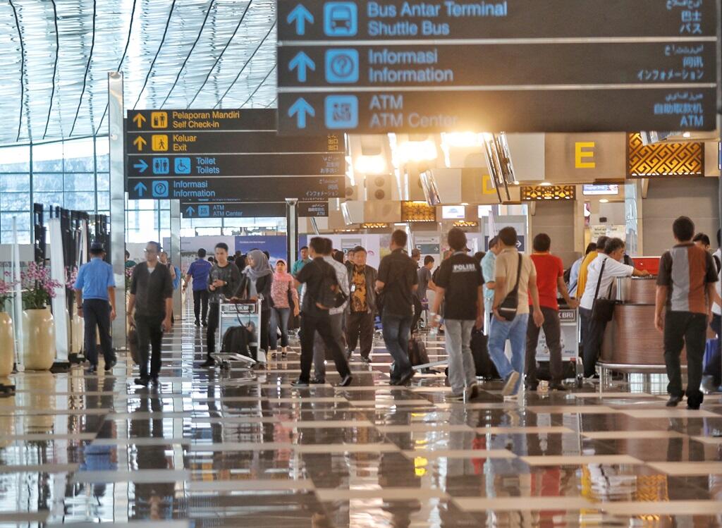 Bandara Soetta Salip Changi dan Incheon