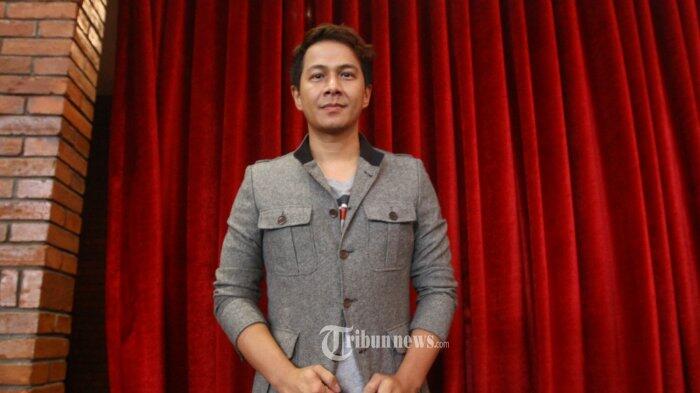 Delon, Firman Siagian, dan Black Champagne Rilis Single Bersamaan