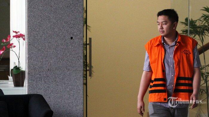 Walikota Kendari Diperiksa KPK Sebagai Saksi Untuk Ayah Kandungnya