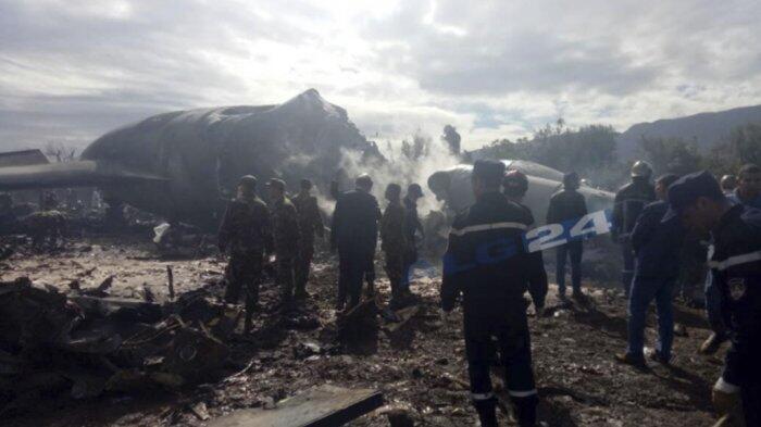 Pesawat Militer Aljazair Jatuh, 257 Orang Tewas