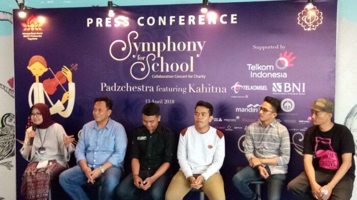 Konser Amal Padzchestra Bersama Kahitna