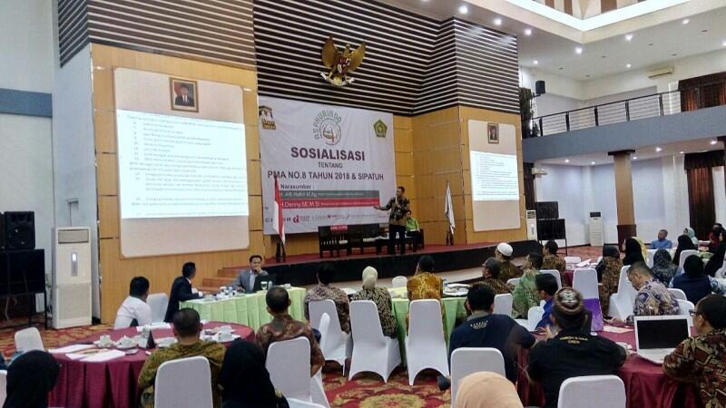 Kini Masyarakat Dapat Kontrol Travel Umroh Nakal Via Aplikasi