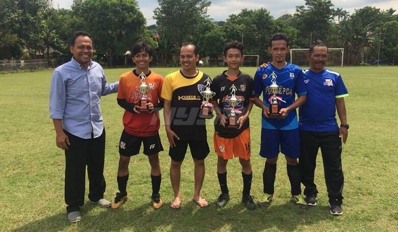 Rayakan Anniversary ke-15, Villa 2000 FC Menggelar Turnamen Trofeo