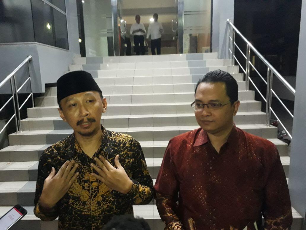 Sebut Kitab Suci Adalah Fiksi, Rocky Gerung Dipolisikan Karena Dituduh Menista Agama