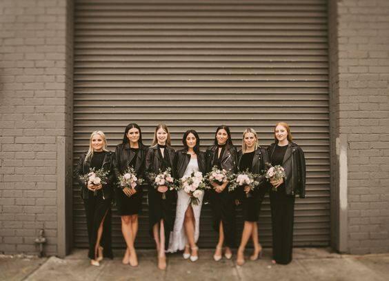 9 Inspirasi Gaun Ini Pas Banget Buat Bridesmaid yang Ingin Tampil Elegan dan Anggun