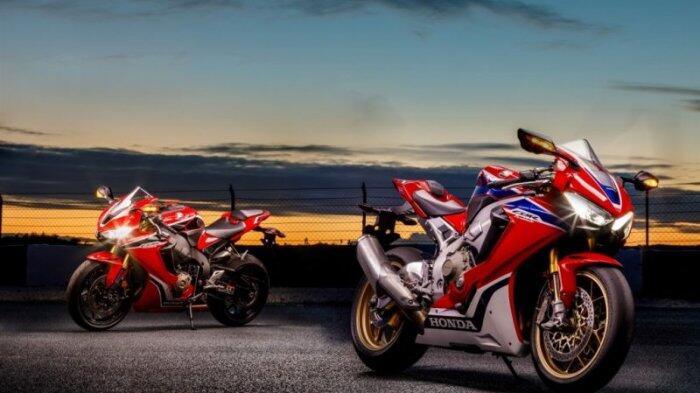 Banderol Honda CBR 1000RR dan CBR 1000RR SP Turun