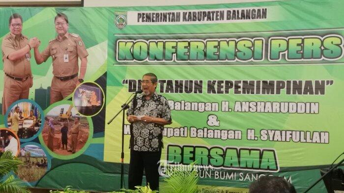Bupati Balangan Inginkan Guru di Daerahnya Berpendidikan Setingkat Sarjana