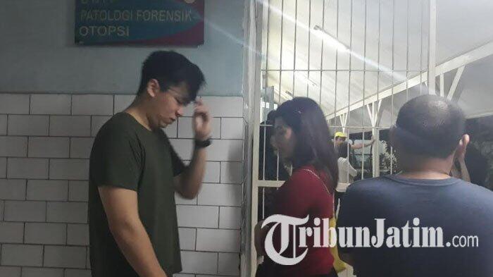 Pamit Jalan-jalan, Dokter Tampan Bunuh Diri di Tunjungan Plaza Surabaya
