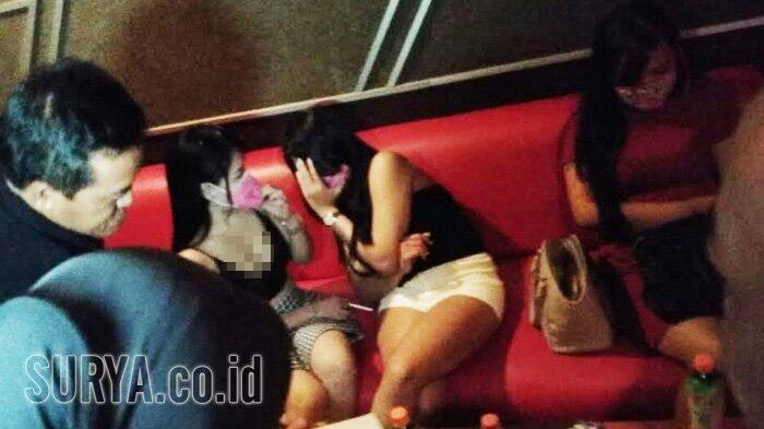 Razia Karaoke di Kediri, Petugas Temukan Miras Oplosan dan Puluhan Botol Bir