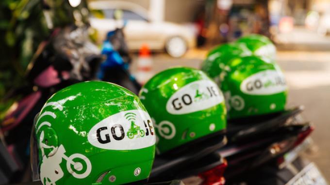 Pengamat Tegaskan Go-Jek dan Grab Adalah Perusahaan Aplikasi Transportasi