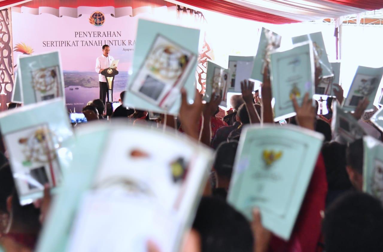 Presiden Ingatkan Warga Papua Agar Tidak Retak karena Pilkada Serentak
