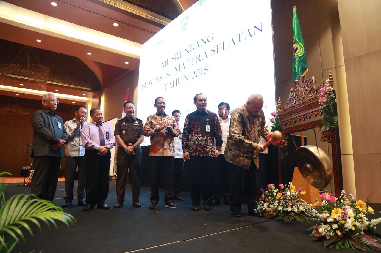 Sesuai Instruksi Presiden, Penerbitan KTP el Satu Jam Tidak Ada Masalah