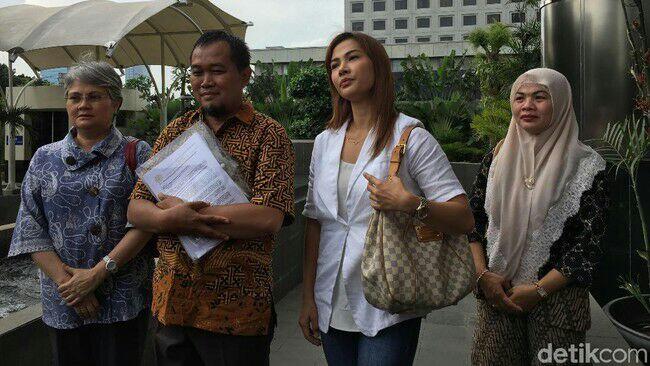 Minta Kasus Century Diusut Tuntas, Nadia Mulya Bicara soal Boediono