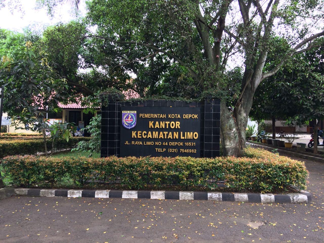 Warga dan Camat Limo Perang Somasi, Jalan di Depok Diblokir dengan Semen